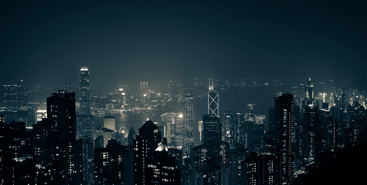 Hong Kong skyline from Victoria Peak by Sergio Capuzzimati