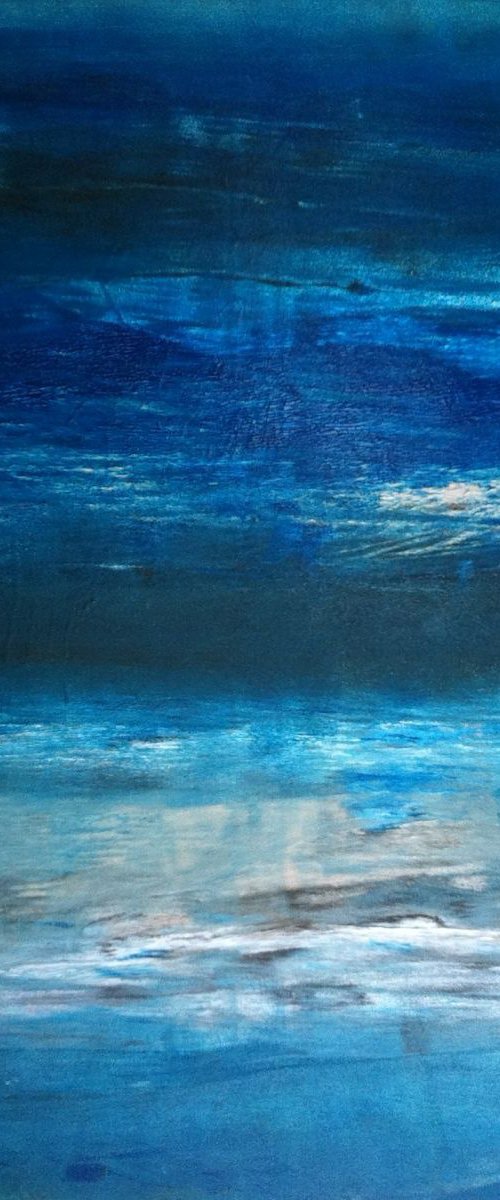 Blue moon by Tiny de Bruin