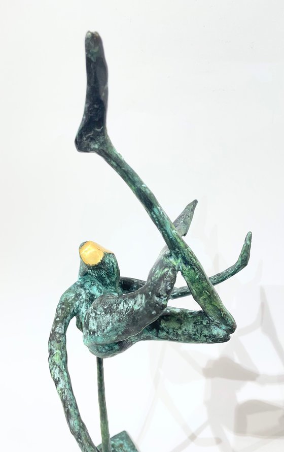 Levitation (big size)