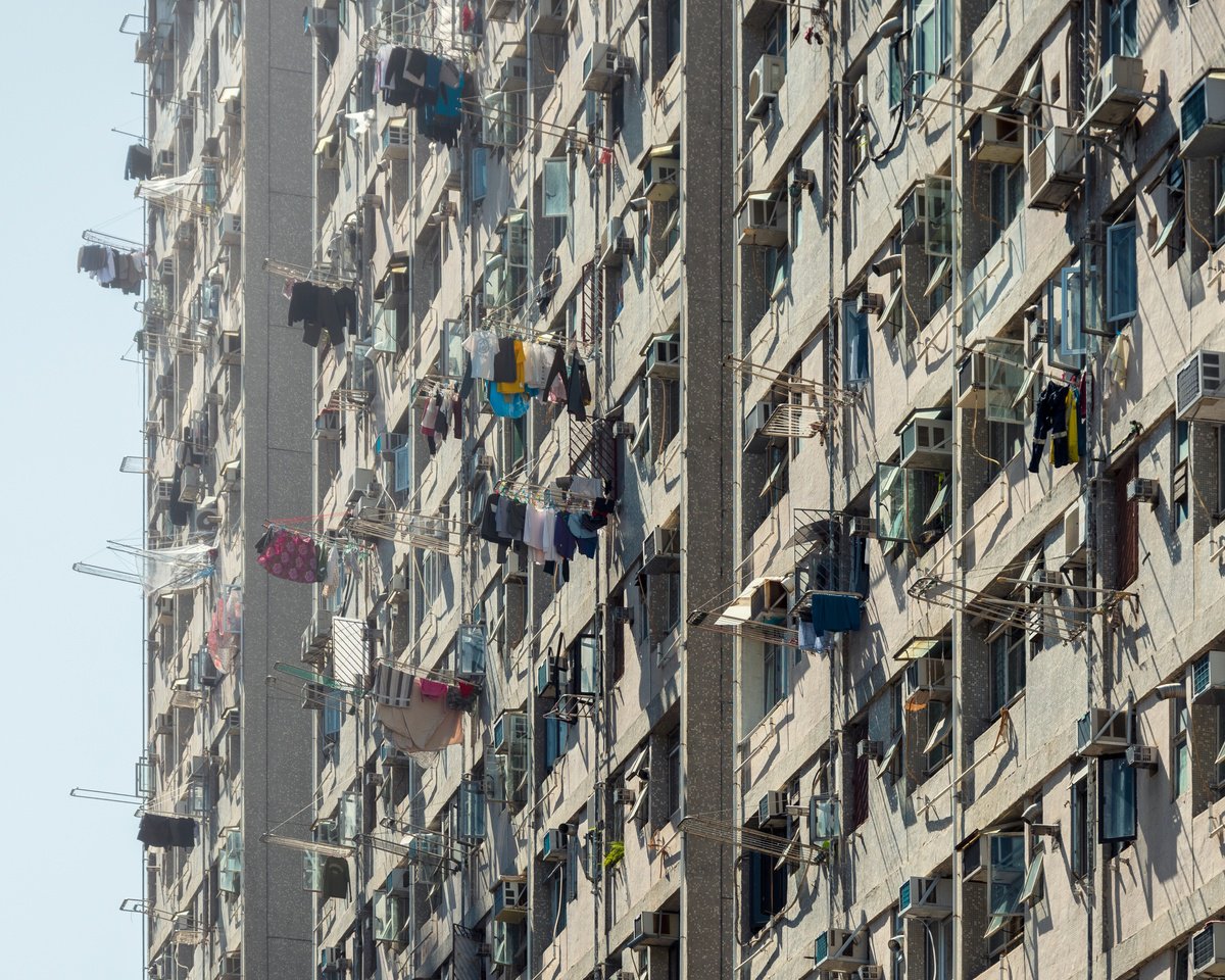 Photorealistic Cityscapes Photograph By Serge Horta, 40 X 32", A Steaming Hot Day In Hongkong, Original Artwork