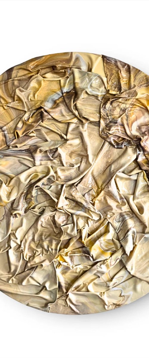 Suspiro by Shelly Floyd