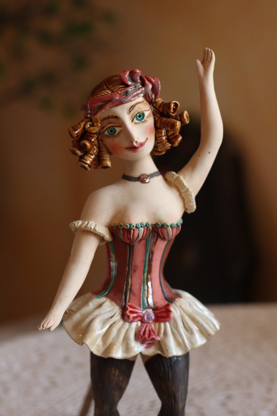 From the Cabaret girls. Dancing girl. Wall sculpture by Elya Yalonetski