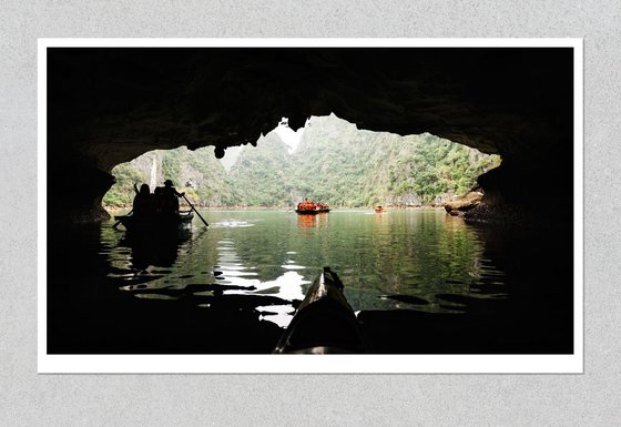 Canoeing in Ha Long Bay