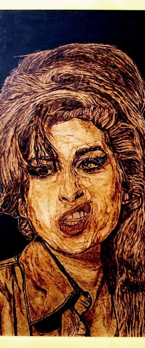 Amy by MILIS Pyrography