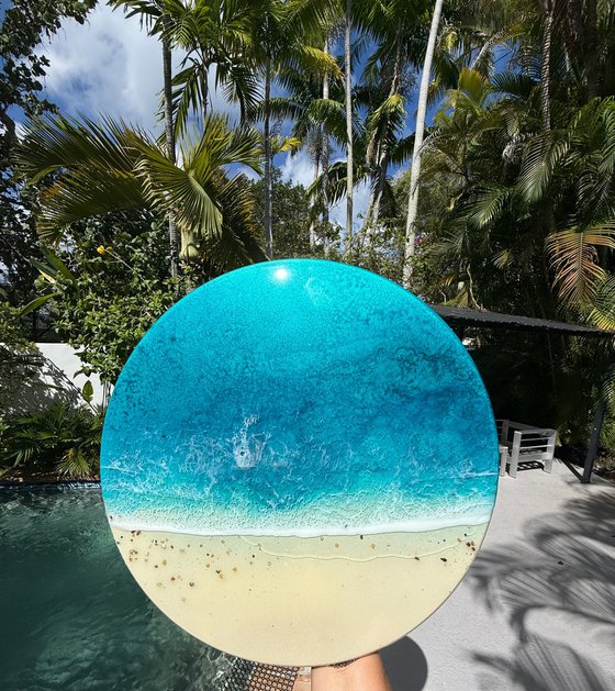 Round ocean #103