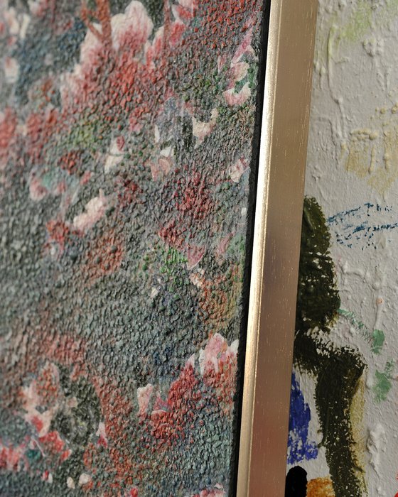 Green &amp; Coral Magnolia