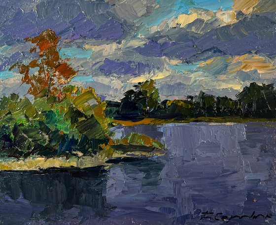 A Moment before the First Drop of Rain