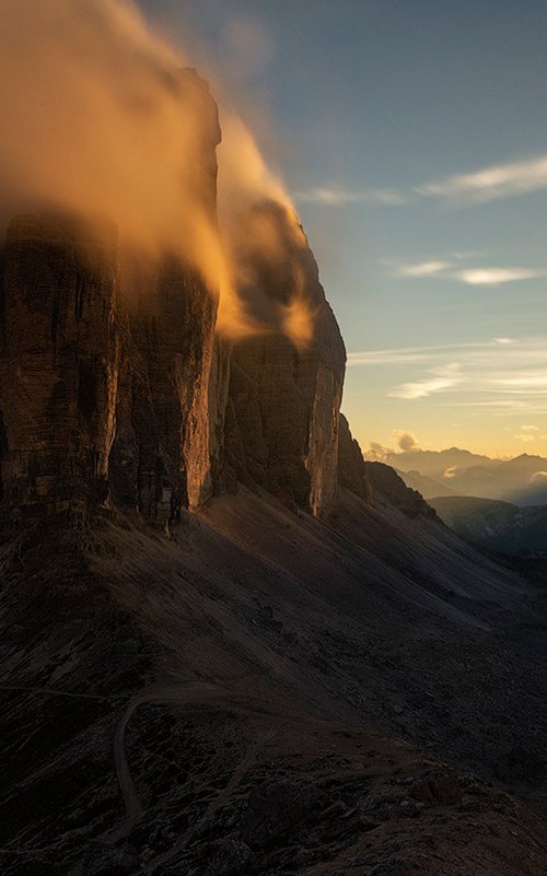 The mountain of fire by Andrea Sagui