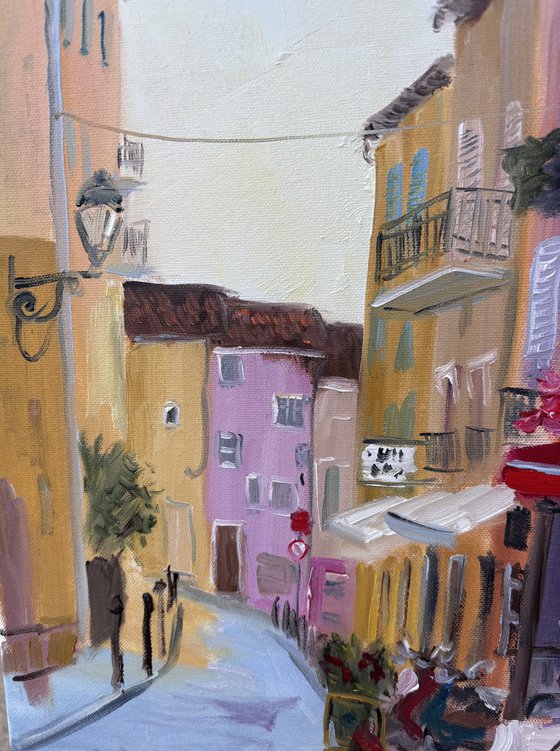 Red cafe in Sainte-Maxime