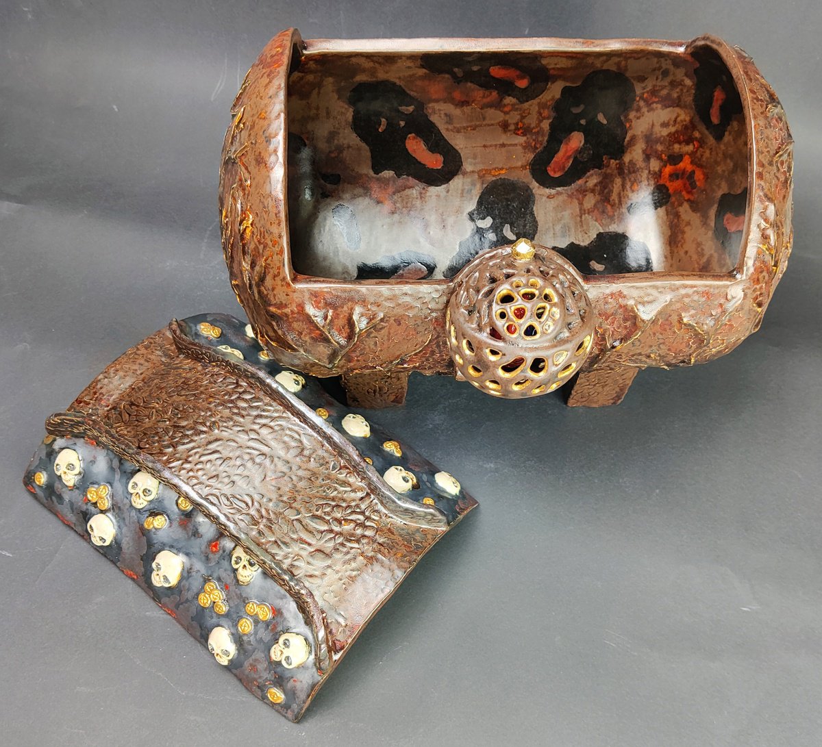Ceramic | Sculpture | Box of Sins by Daiva Semionova