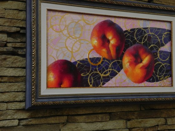 *Peaches*