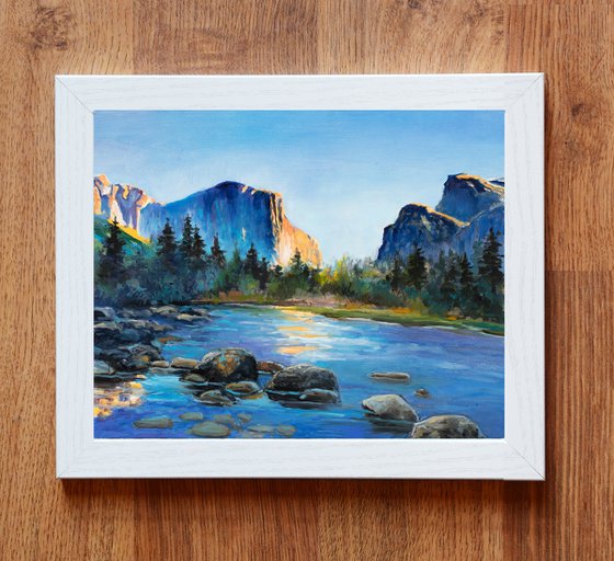Yosemite mountain river landscape
