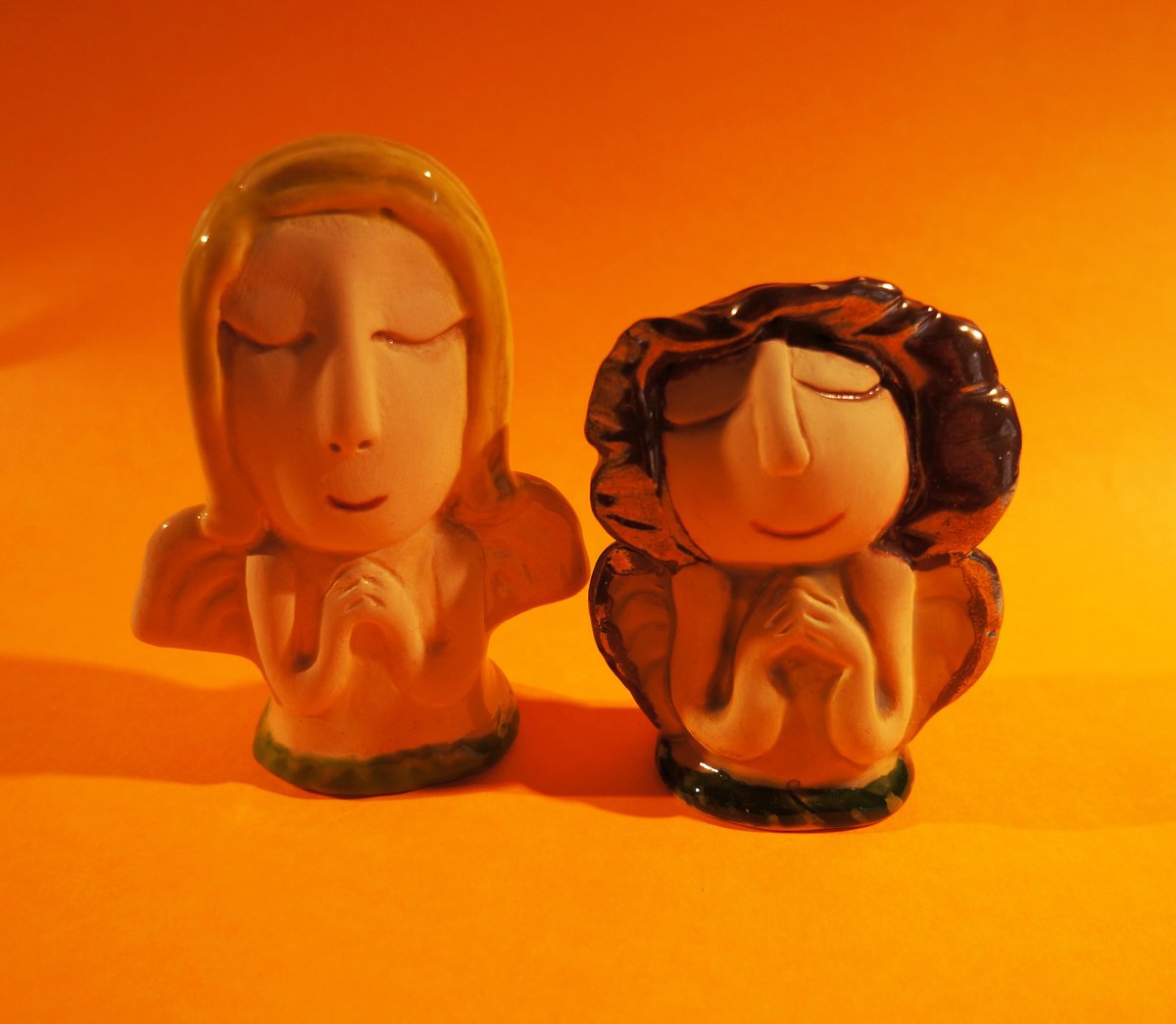 Ceramic | Sculpture | Disabled artist | Cute angels by Boris Chudinskij