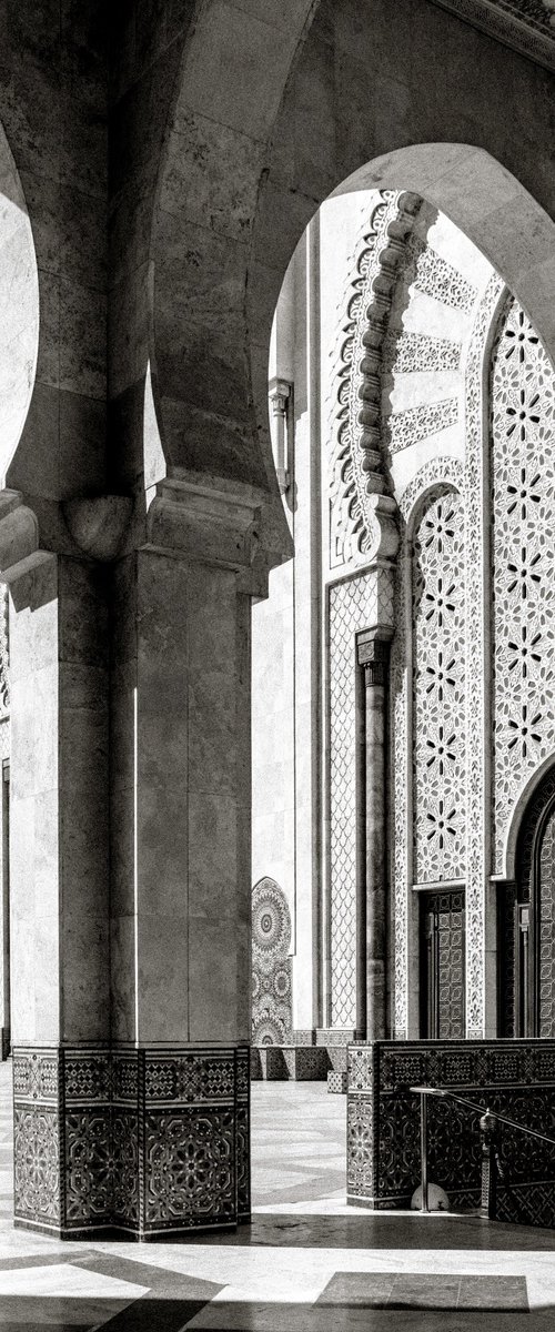 Mosque by the Sea by Serge Horta