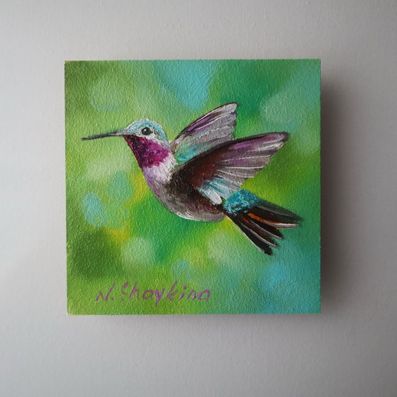 Vibrant Hummingbird Miniature