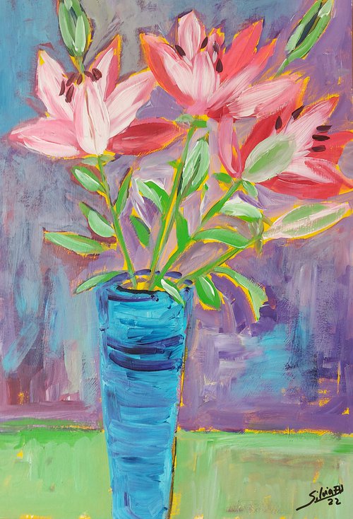 Pink lilium in a vase by Silvia Flores Vitiello