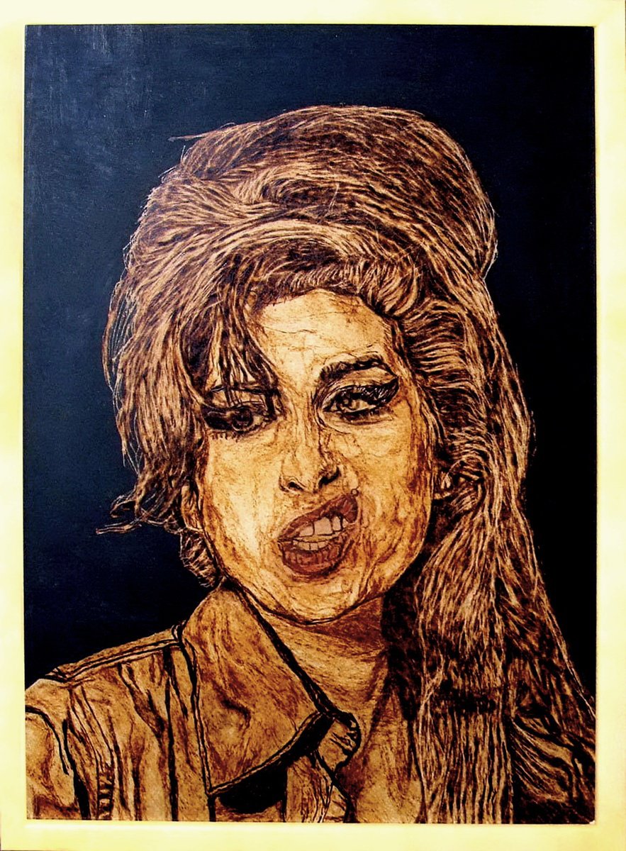 Amy by MILIS Pyrography