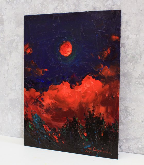 "Red moon"