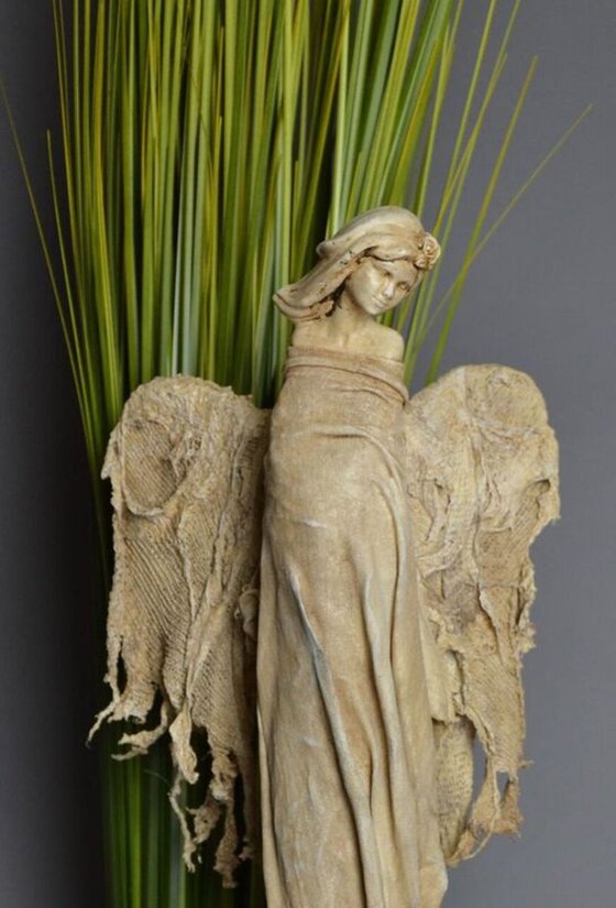 Guardian Angel Sculpture (Ivory)