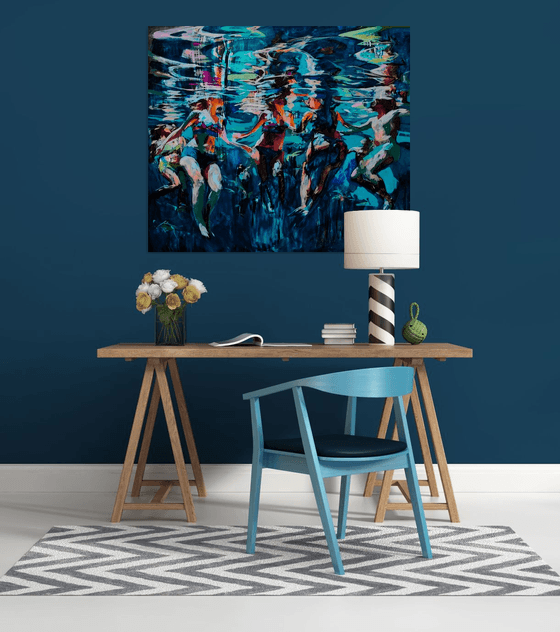 Dancing in the liquid light