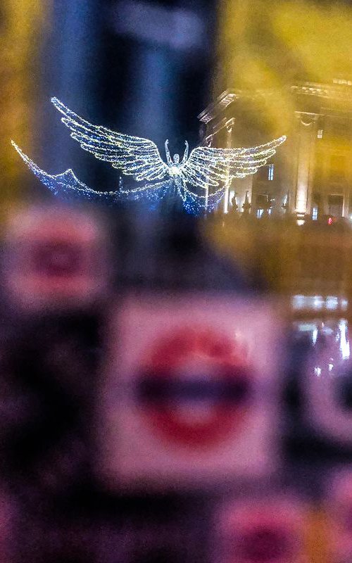 An angel in the crowd : Regent street  (Limited edition  1/20) 8"X12" by Laura Fitzpatrick