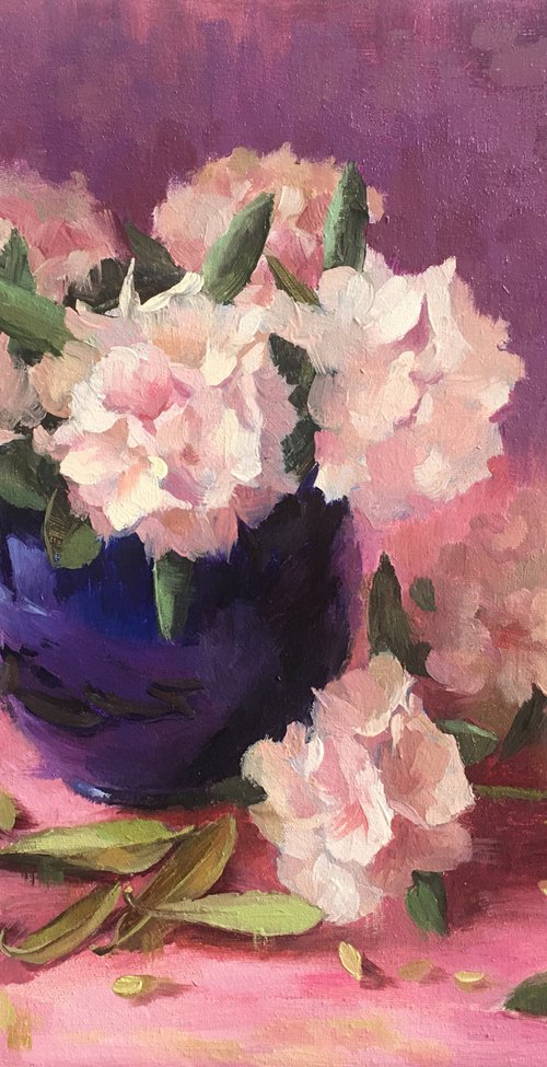 Rhododendron in Vase by Ling Strube