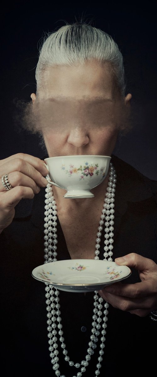 Tea Time by Cédric Brion