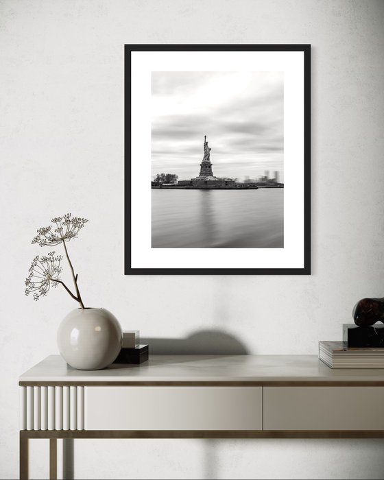 NEW YORK, LIBERTY