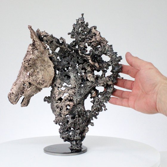 Horse Barbe 49-21 - metal animal sculpture steel horse head