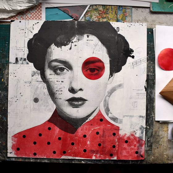 333_Portrait with Red Polka Dots
