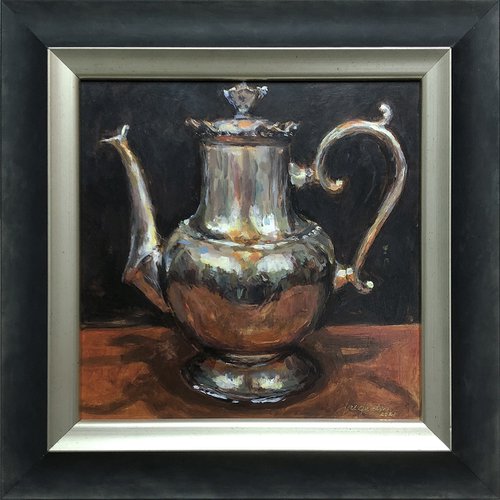 Silver coffee pot by Jacqualine Zonneveld