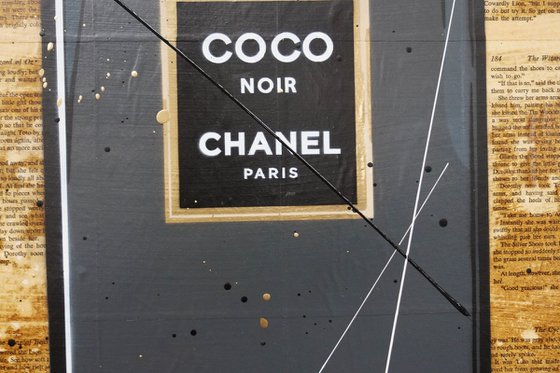 Selection 160cm x 60cm Chanel Book Pages Urban Pop Art