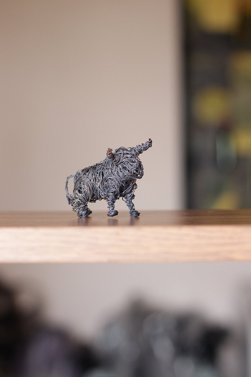 Bull (7x5x5cm 0.1kg iron) by Karen Axikyan