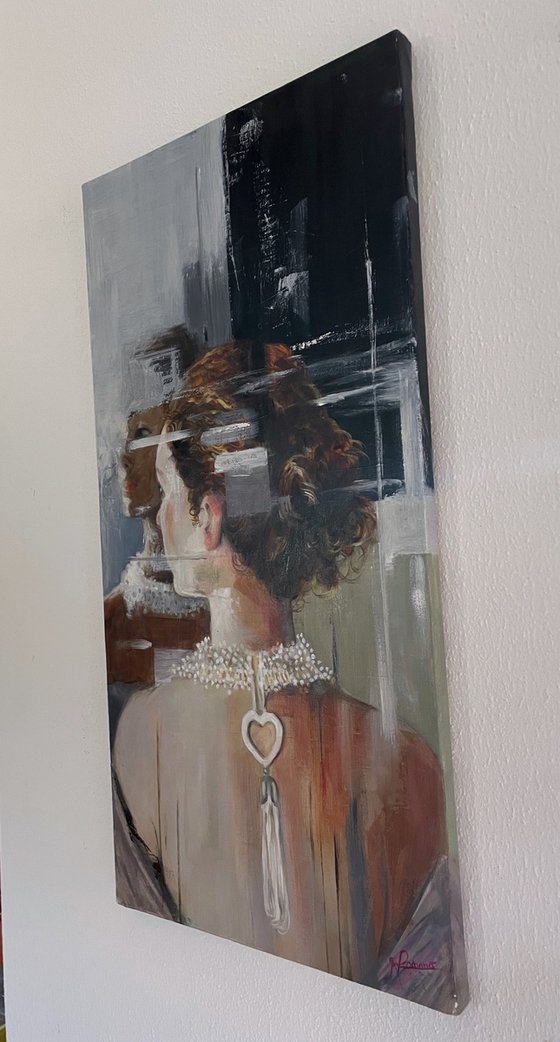 The White Neckless