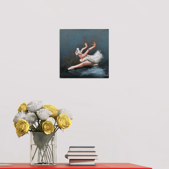 Arms like a swan's wings