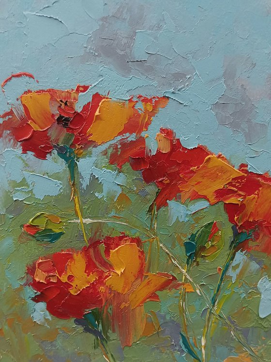 Small oil painting with poppy flowers.