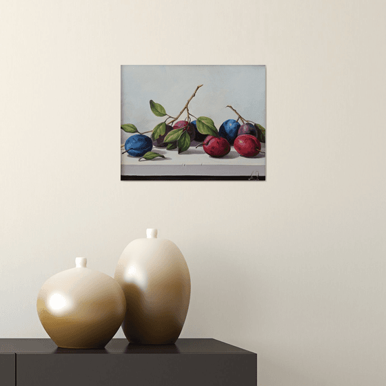 Still life with plums-2 (24x30cm, oil painting, ready to hang)