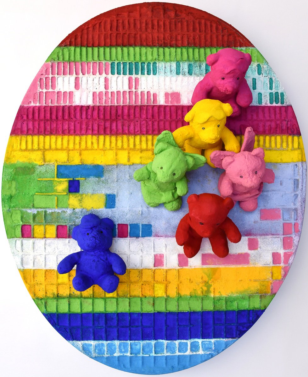 Urban And Pop Abstract Sculpture By Milena Nicosia, 17 X 21", Teddy Bears N.1, Original Artwork
