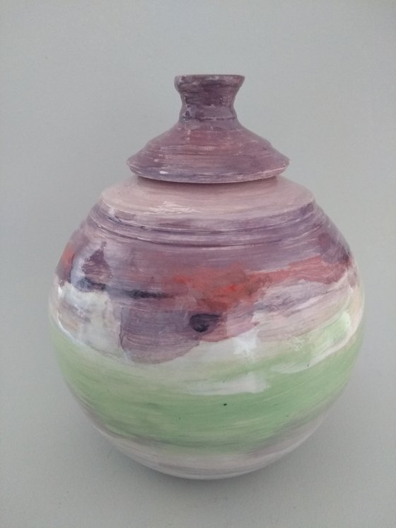 Vessel with lid, 6