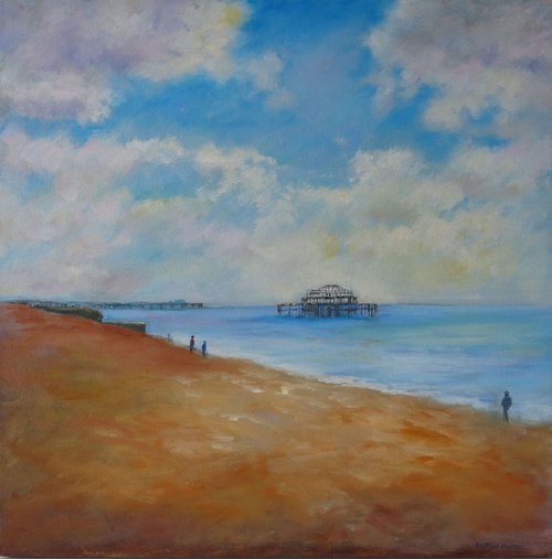 A Cloudy day on Brighton Beach by Maureen Greenwood