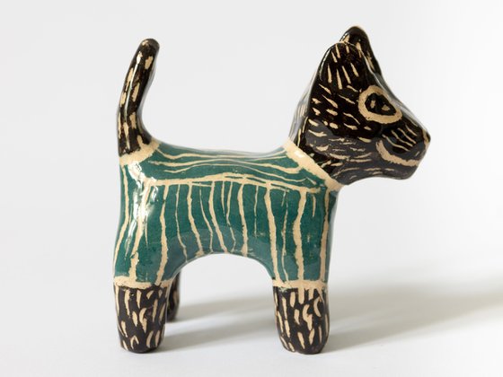 Ceramic sculpture Dog 10 x 10 x 4,5 cm