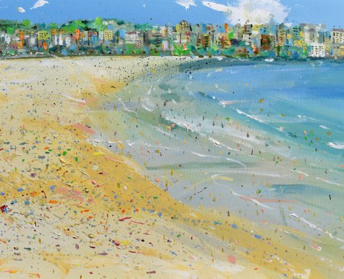 beautiful day at bondi beach by Trevor Salisbury