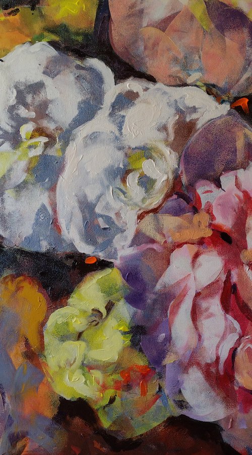 Baroque flowers by Marina Del Pozo