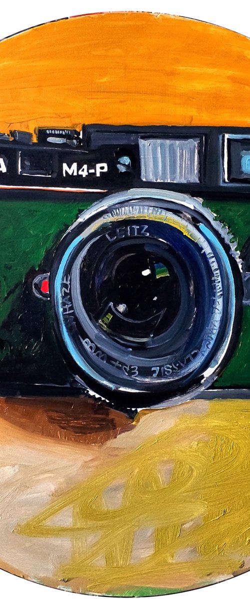 Leica MP4 tondo by Shelton Walsmith