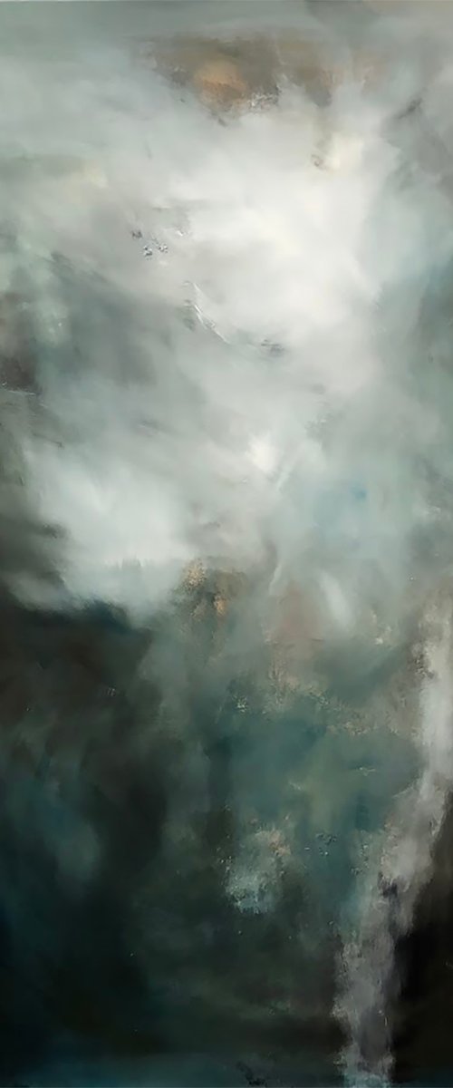 L'Esprit by Julia Swaby