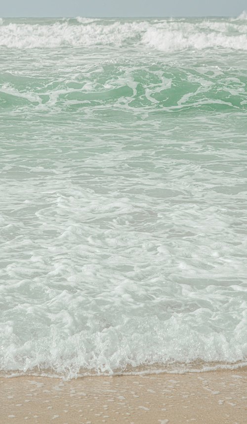 By the sea by Lidiya Dmitrieva