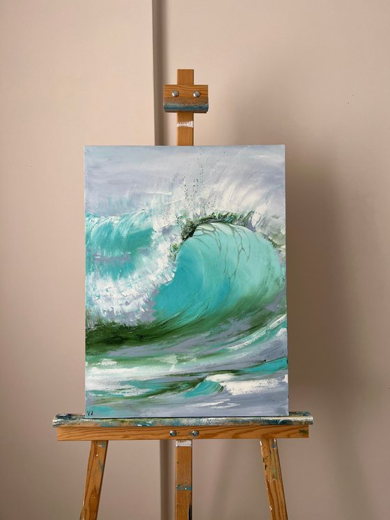 Fresh turquoise green sea wave