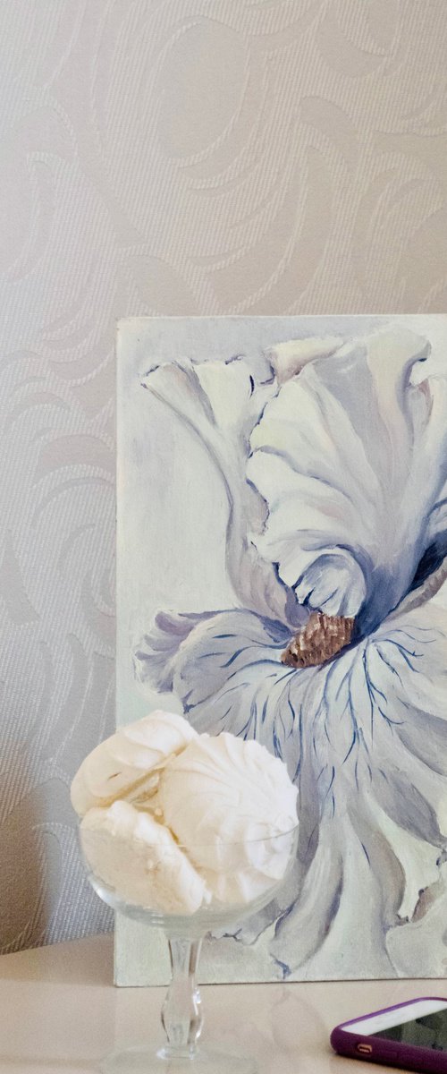 White Iris by Olga Volna