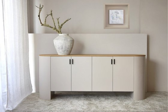 White Little story VIII