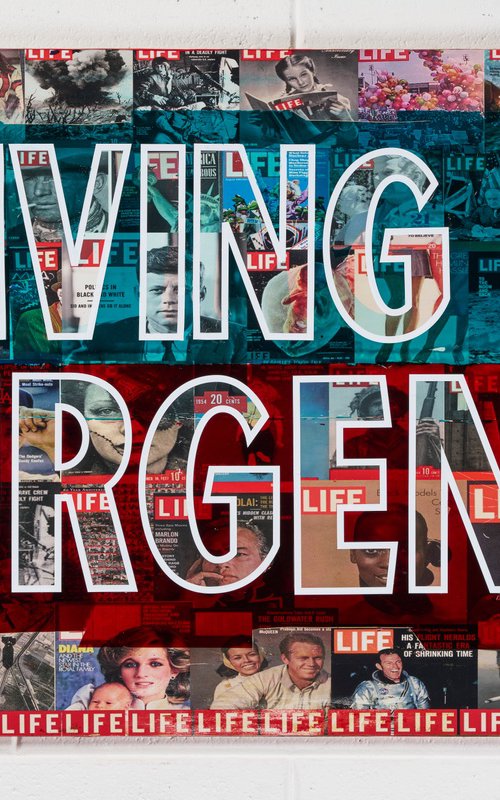 LIVING IS URGENT 2 by Xavi Castel